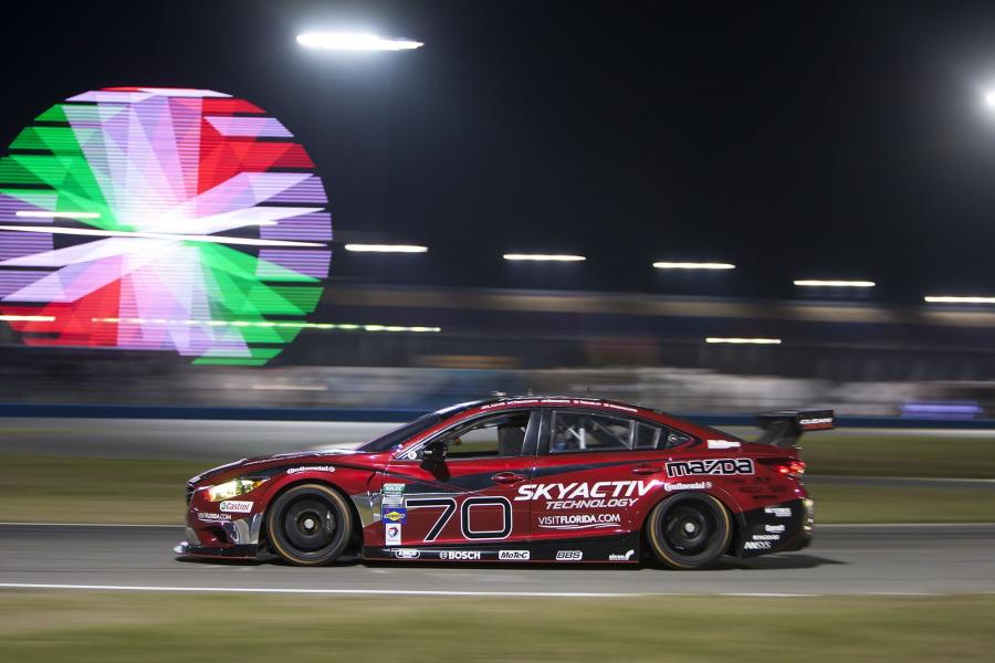  Mazda6 SkyActiv-D Race Car 2013 года  (фото 4 из 11)
